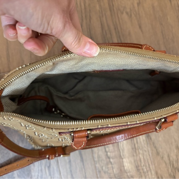 DOONEY & BOURKE Signature DB Logo Handbag - Picture 12 of 15